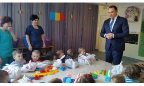 Cadouri Căminul pentru persoane vârstnice - 6 decembrie 2016