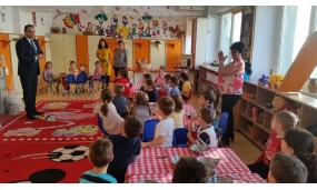 Cadouri Căminul pentru persoane vârstnice - 6 decembrie 2016