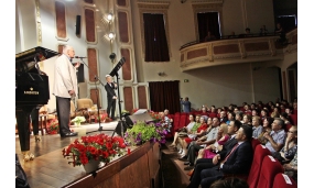 Înmnârea plachetei de cetațean de onoare compozitorului Horia Moculescu și participarea la spectacolul „Medalion de compozitor – Horia Moculescu 80" - 30 mai 2017