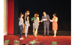 Premierea elevilor și profesorilor cu rezultate deosebite - iulie 2017