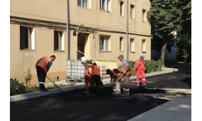 Primul strat de asfalt pe străzile Teiului și Gheorghe Magheru 17.08.2018