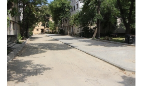 Primul strat de asfalt pe străzile Teiului și Gheorghe Magheru 17.08.2018