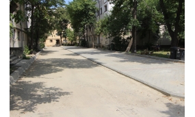 Primul strat de asfalt pe străzile Teiului și Gheorghe Magheru 17.08.2018