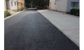 Primul strat de asfalt pe străzile Teiului și Gheorghe Magheru 17.08.2018