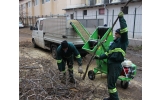 Tocator de crengi, un nou utilaj performant in administrarea Directiei de Dezvoltare